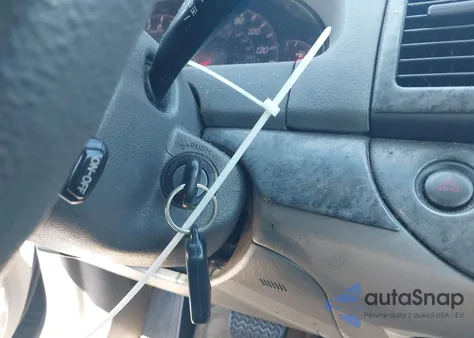 2006 Toyota Camry Le V6 from USA, damaged, VIN 4T1BF32KX6U112082